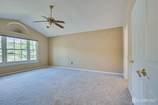 280 Mockingbird Drive, Monroe, NJ 08831