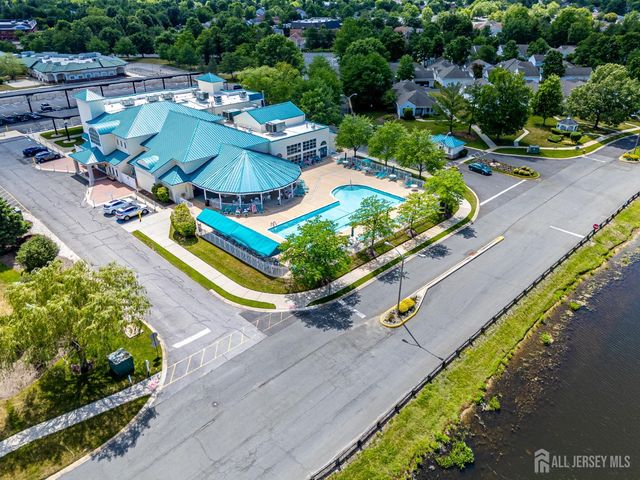 280 Mockingbird Drive, Monroe, NJ 08831
