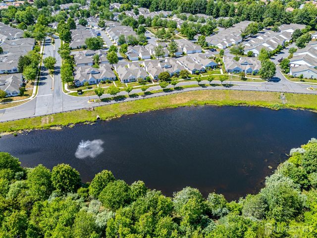 280 Mockingbird Drive, Monroe, NJ 08831