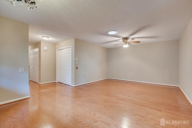 280 Mockingbird Drive, Monroe, NJ 08831