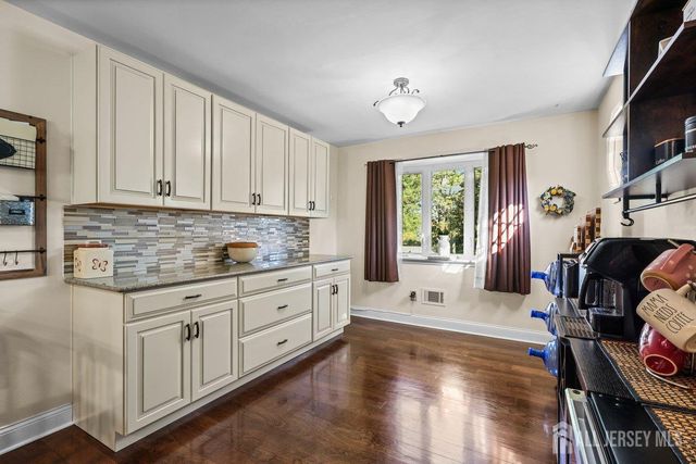 6 Teton Place, Old Bridge, NJ 08857