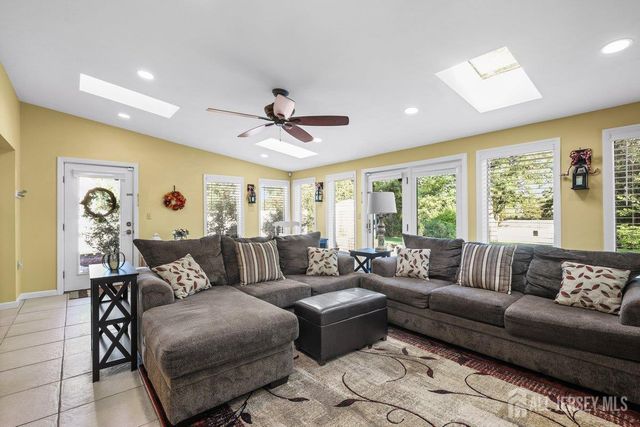 6 Teton Place, Old Bridge, NJ 08857