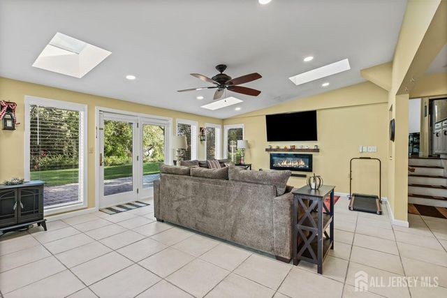 6 Teton Place, Old Bridge, NJ 08857