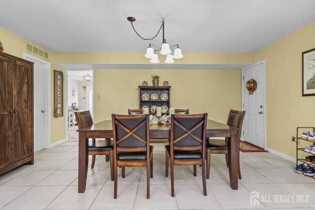 6 Teton Place, Old Bridge, NJ 08857