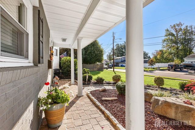 6 Teton Place, Old Bridge, NJ 08857