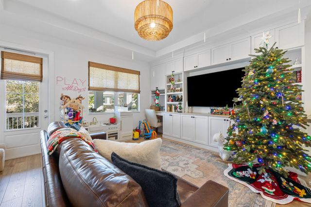 13625 Dumont Road, Palm Beach Gardens, FL 33418