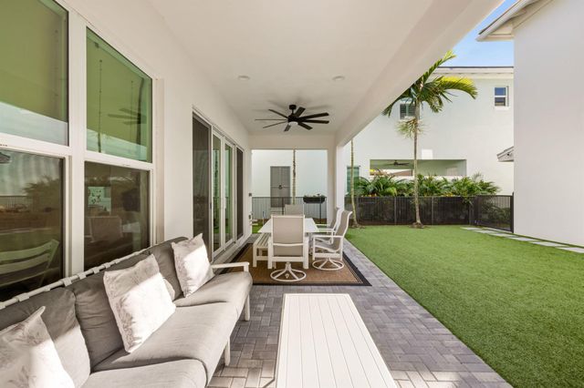 13625 Dumont Road, Palm Beach Gardens, FL 33418