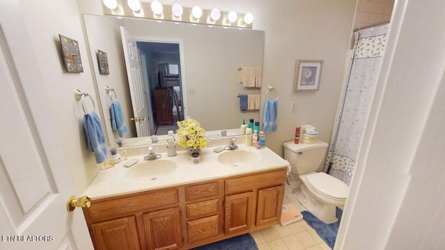 408 Lochmere Drive, Morristown, TN 37814