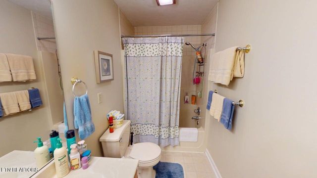 408 Lochmere Drive, Morristown, TN 37814