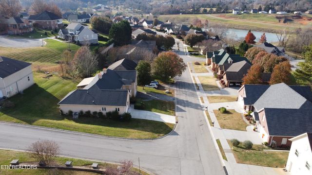 408 Lochmere Drive, Morristown, TN 37814