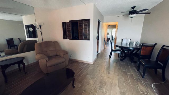 23 Easthampton A, West Palm Beach, FL 33417