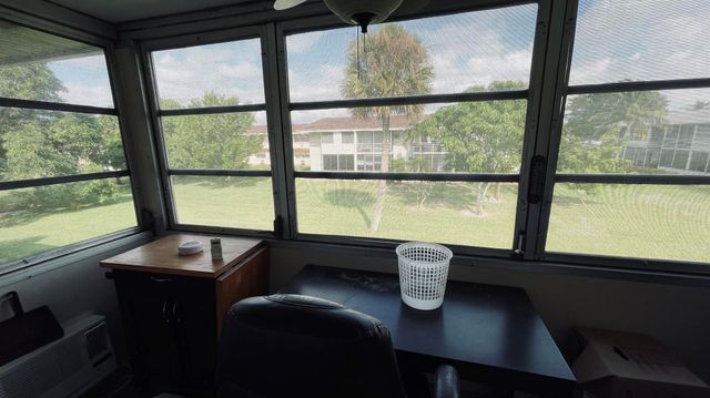 23 Easthampton A, West Palm Beach, FL 33417