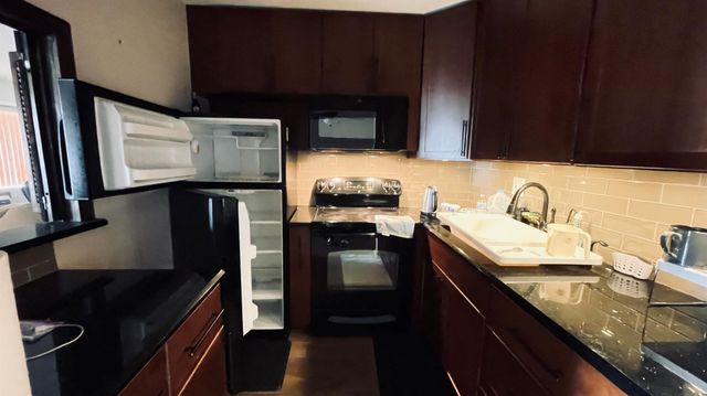 23 Easthampton A, West Palm Beach, FL 33417