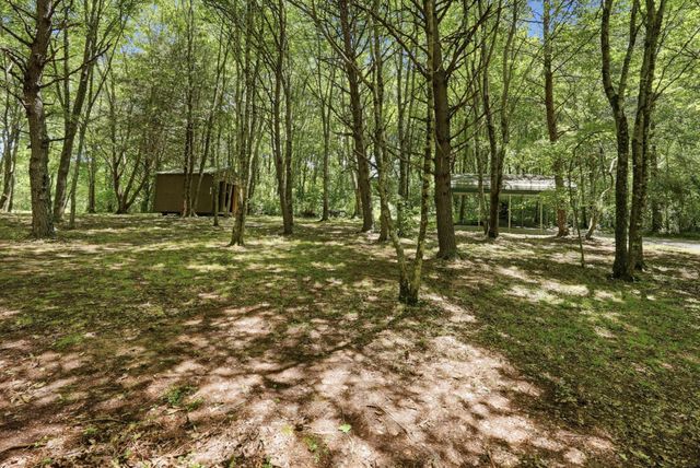 118 Cherokee Rd, Spencer, TN 38585