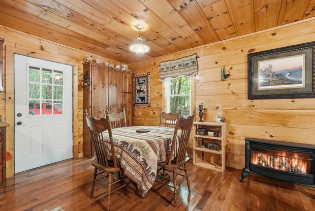 118 Cherokee Rd, Spencer, TN 38585