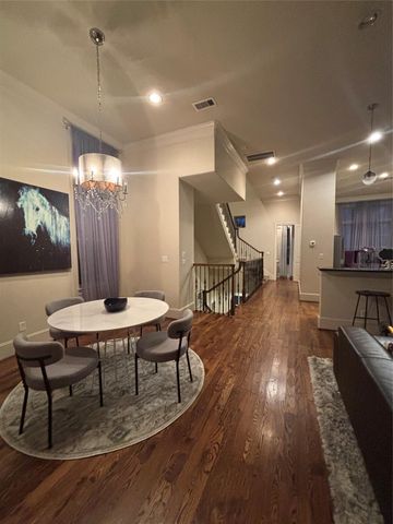 2717 Arabelle Grove, Houston, TX 77007