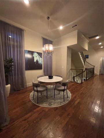 2717 Arabelle Grove, Houston, TX 77007