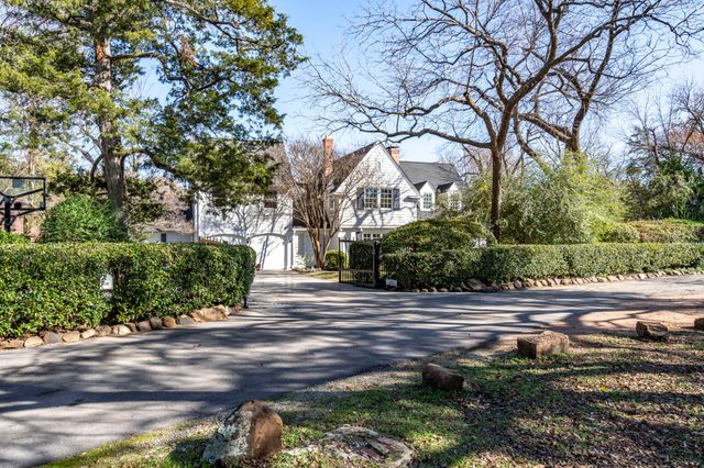 8530 Jourdan Way, Dallas, TX 75225