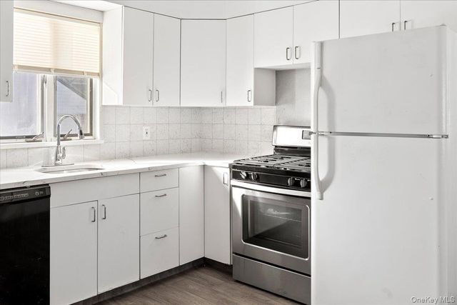 119 S 6th Street, Bethpage, NY 11714