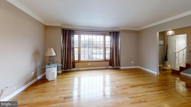 2201 IDA LN, Vineland, NJ 08361