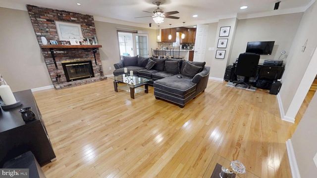 2201 IDA LN, Vineland, NJ 08361