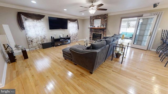 2201 IDA LN, Vineland, NJ 08361