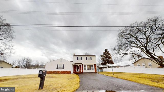 2201 IDA LN, Vineland, NJ 08361