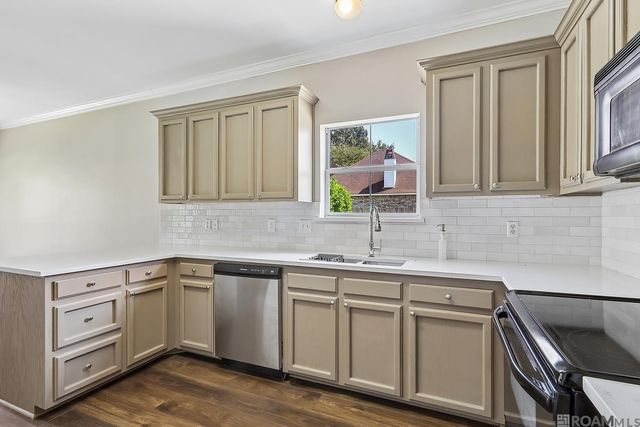 1460 Ironwood Dr, Denham Springs, LA 70726