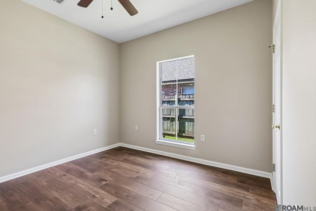 1460 Ironwood Dr, Denham Springs, LA 70726