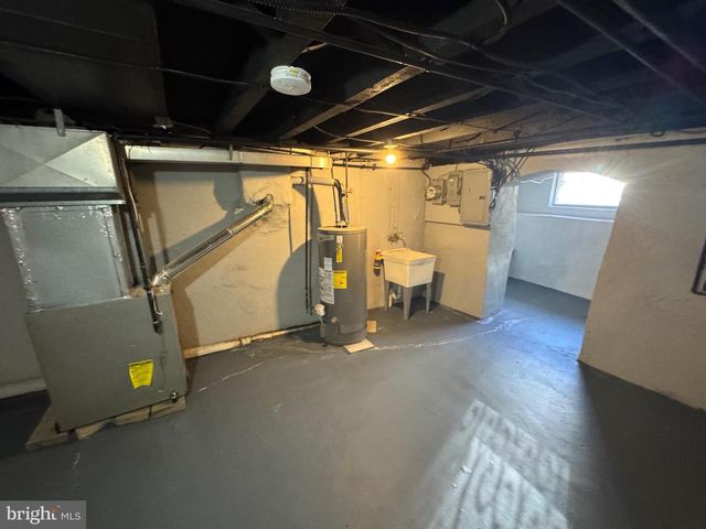 1668 FILLMORE ST, Philadelphia, PA 19124