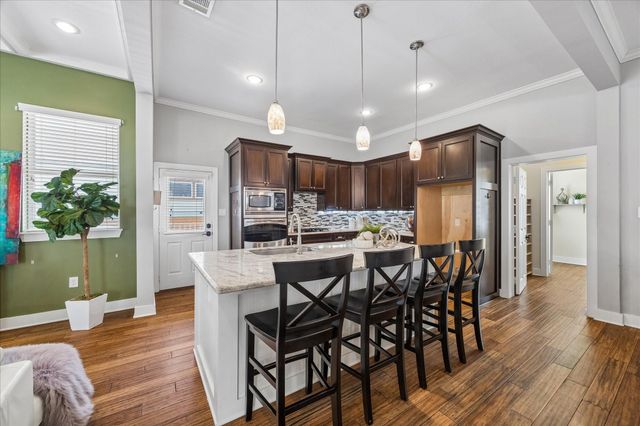 3004 Garrow Street, Houston, TX 77003