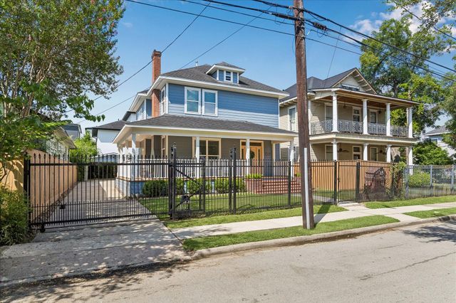 3004 Garrow Street, Houston, TX 77003