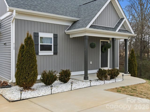 6109 Bunn Simpson Road, Marshville, NC 28103