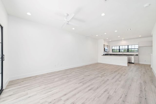 11940 S Hoa Sen Circle, Houston, TX 77072
