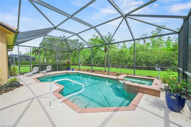 13871 Farnese DR, Estero, FL 33928