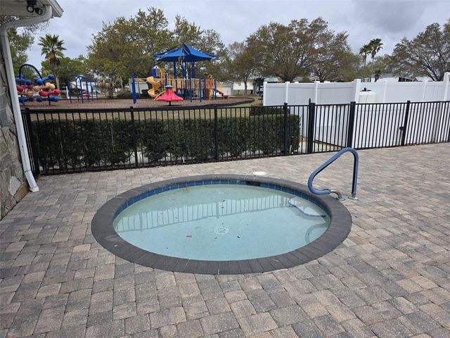 609 KINGS RIDGE LOOP, Davenport, FL 33897