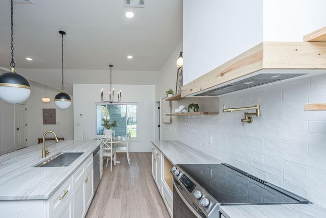 5819 Saint Angela Drive, North Charleston, SC 29418