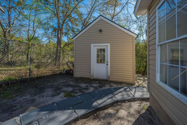 5819 Saint Angela Drive, North Charleston, SC 29418