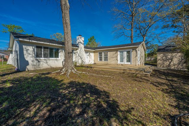 5819 Saint Angela Drive, North Charleston, SC 29418
