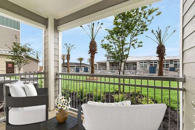 3301 Gulf Freeway 08103, Texas City, TX 77568