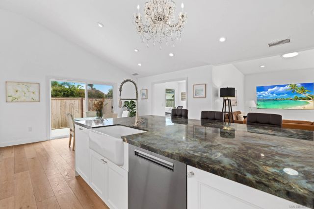 714 Piedras Oro Calle, Encinitas, CA 92024
