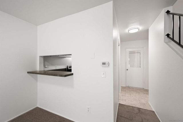 5580 Lake Park Way 28, La Mesa, CA 91942