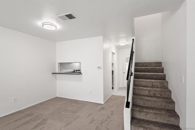 5580 Lake Park Way 28, La Mesa, CA 91942