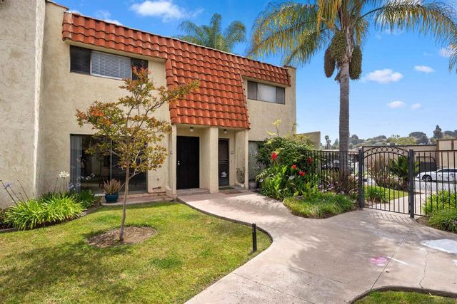 5580 Lake Park Way 28, La Mesa, CA 91942