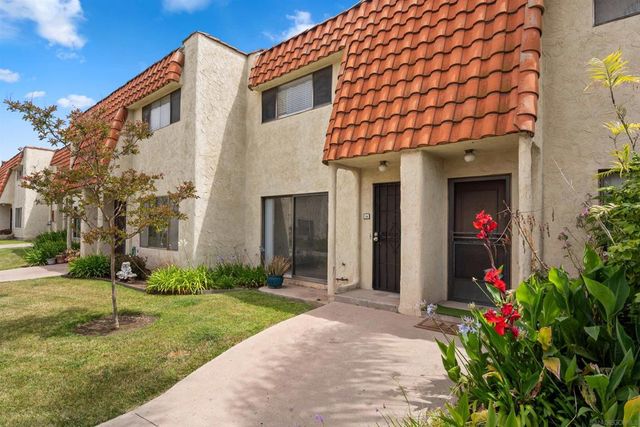 5580 Lake Park Way 28, La Mesa, CA 91942