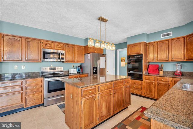 54 RED BANK DR, Erial, NJ 08081