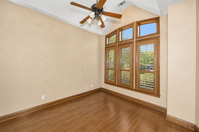 3908 Lakewood Heights Court, Fort Worth, TX 76179