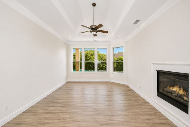 3908 Lakewood Heights Court, Fort Worth, TX 76179