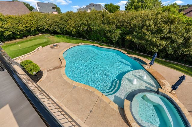 3908 Lakewood Heights Court, Fort Worth, TX 76179