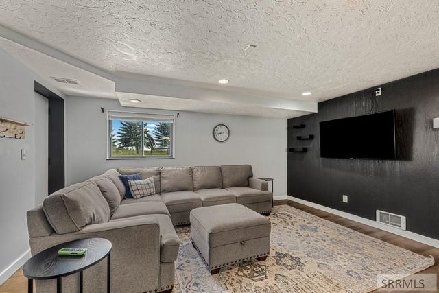 2367 W 3800 S, Rexburg, ID 83440